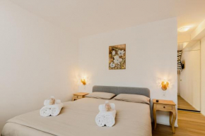 Garden Apartment in Center - Ambra